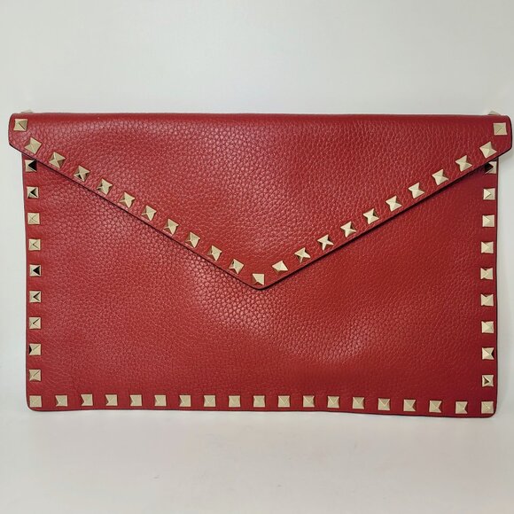 Valentino Garavani Rockstud Envelope Clutch In Red